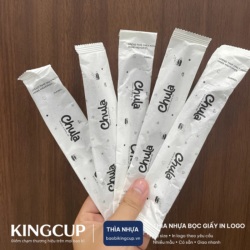 Thìa Nhựa 15cm, 20cm In Logo Theo Yêu Cầu